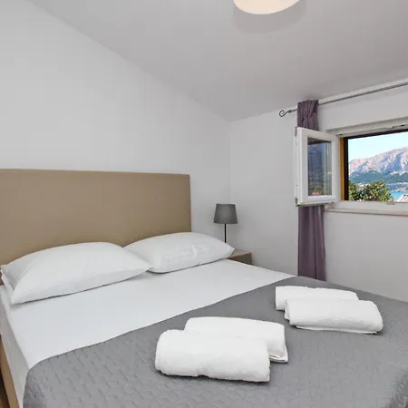 Sunshine Residence Baska 3*