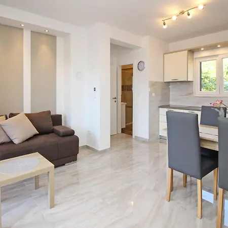 Sunshine Residence Baska 3* Baska (Krk)