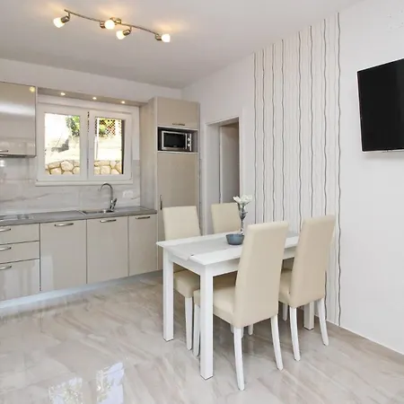 Sunshine Residence Baska 3* Baška