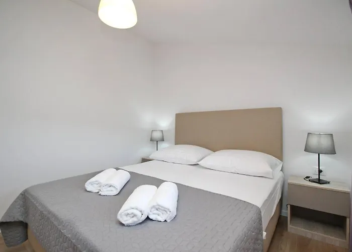 Sunshine Residence Baska