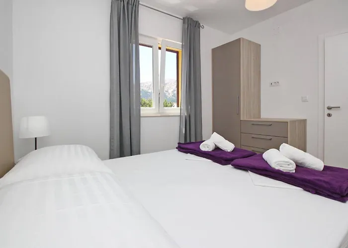 Sunshine Residence Baska 3*