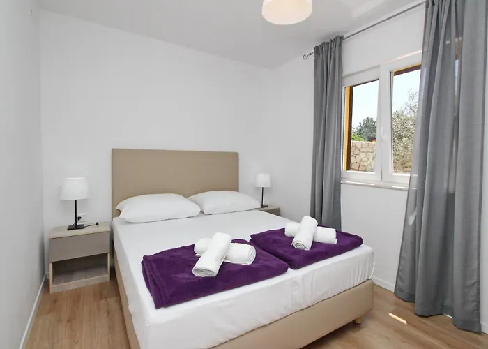 Sunshine Residence Baska Gasthof